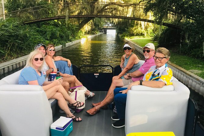 1 Hour Historical Wildlife Tour of The Famous Chain of Lakes - Cypress Gardens and the pool from Easy to Love
