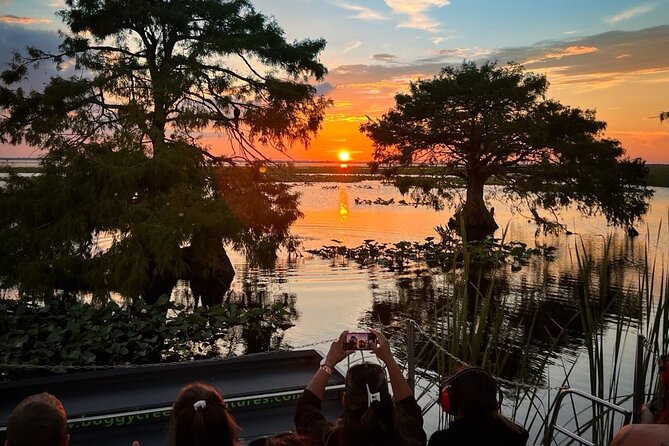 1-Hour Sunset Airboat Ride near Orlando - The sunset payoff