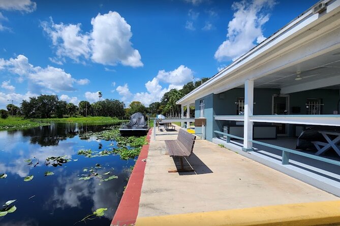 Central Florida's Airboat Rides - A Quick Airboat Taste Near Orlando