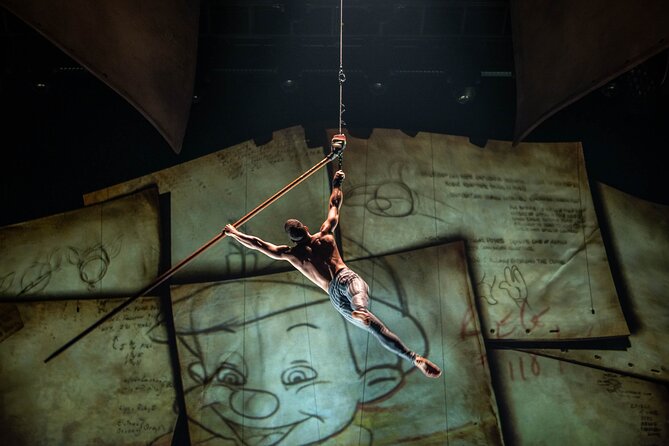 Drawn to Life presented by Cirque du Soleil and Disney - A Disney story drawn with live bodies