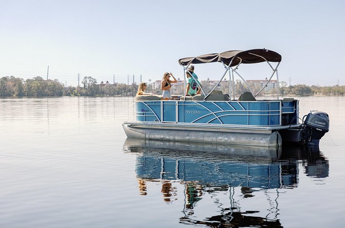 Enjoy a Pontoon on our beautiful Lake Bryan. - Customer service and the overall feel