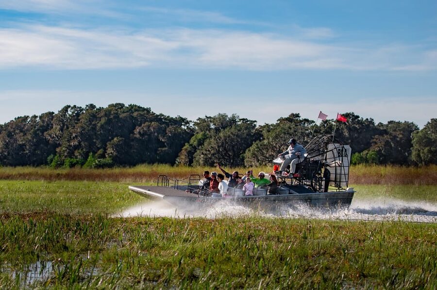 From Orlando: Airboat Tour & Gatorland with Hotel Pickup - Key points at a glance
