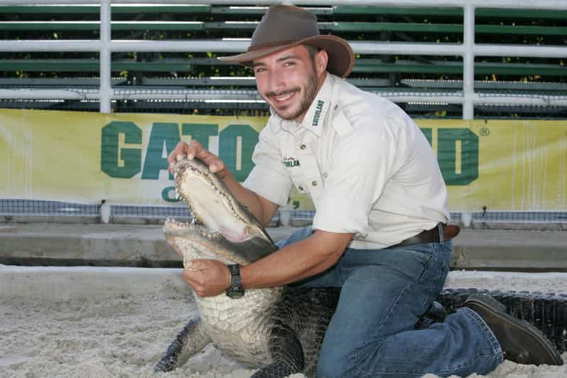 From Orlando: Airboat Tour & Gatorland with Hotel Pickup - What to expect on the water