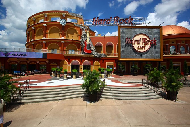 Hard Rock Cafe Orlando - Choosing between Acoustic Rock and Electric Rock