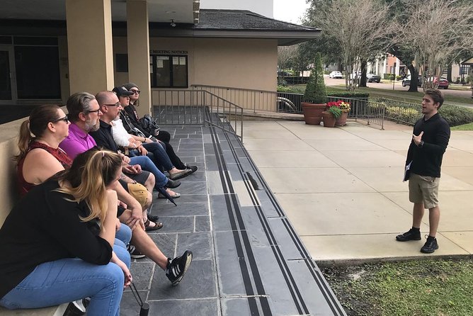 Hello Neighbor! The Mister Rogers Walking Tour + Boat Tour - Following Fred Rogers through Winter Park