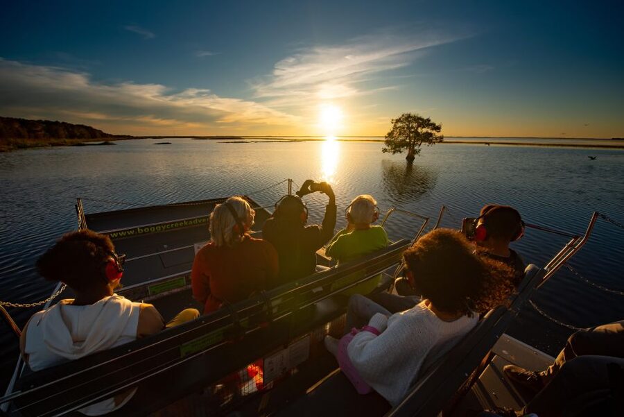 Kissimmee: Boggy Creek Sunset Airboat Tour - A sunset ride through central Florida wetlands