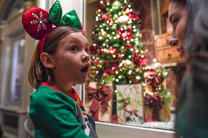 Mickey's Very Merry Christmas Party at the Magic Kingdom - The parade and the snowfall on Main Street