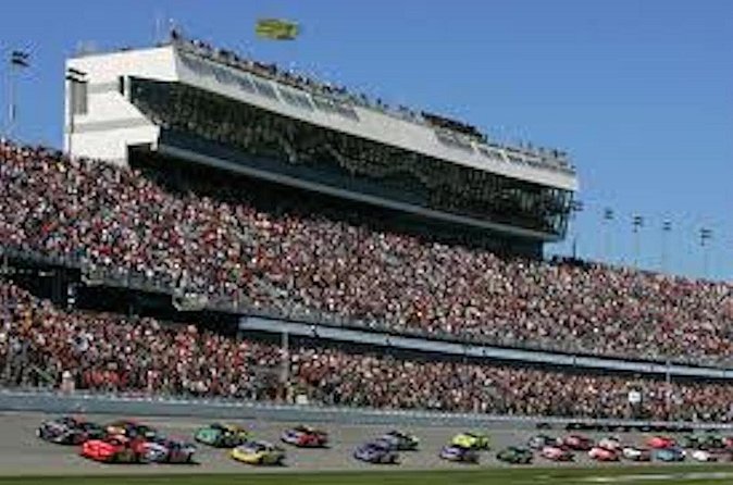 NASCAR Daytona 500 at Daytona International Speedway with Transportation - Food, drinks, and what to budget