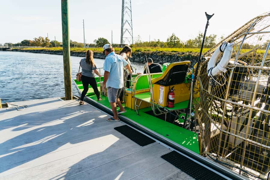Orlando: Florida Everglades Wildlife Airboat Tour - Finding the creek where the Everglades begins