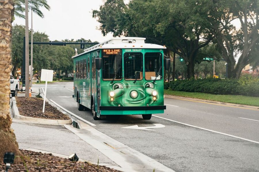 Orlando: I-Ride Trolley Hop-on Hop-off Pass - Who will get the most from this trolley pass