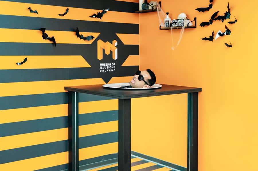 Orlando: Museum of Illusions Admission Ticket - The Reverse Room turns gravity upside down