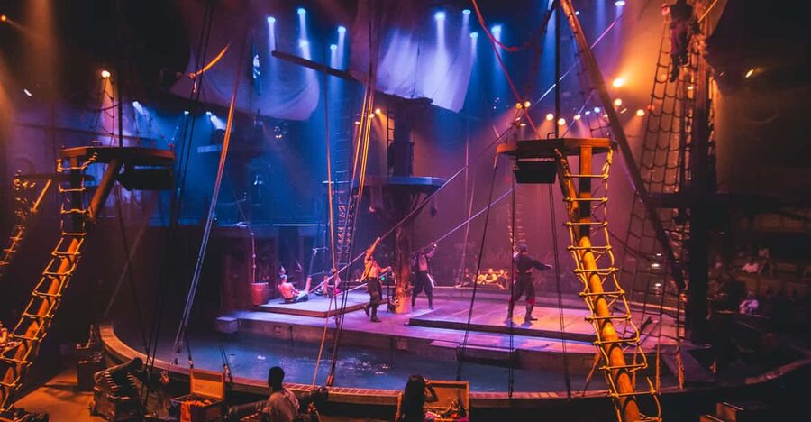 Orlando: Pirates Adventure Dinner Show with Drinks - Key points to know before you book