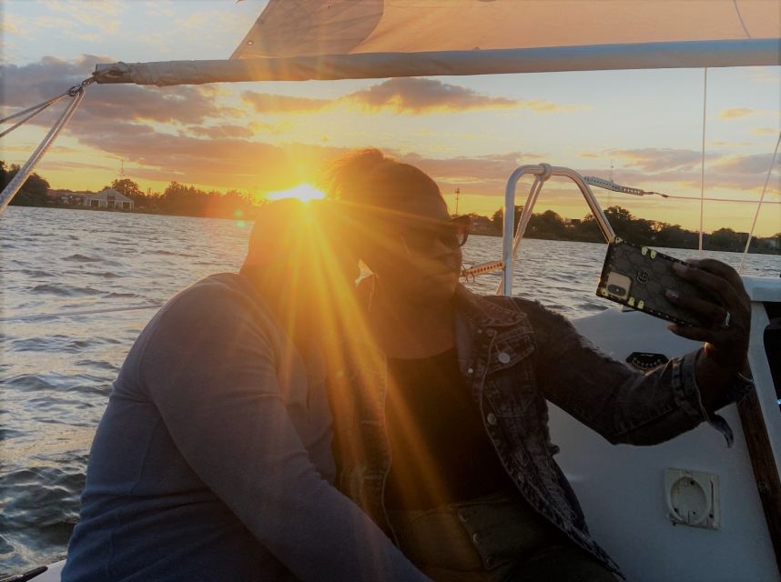Orlando: Private Sunset Sailing Trip on Lake Fairview - Leaving Lake Fairview Park for a Quiet Evening