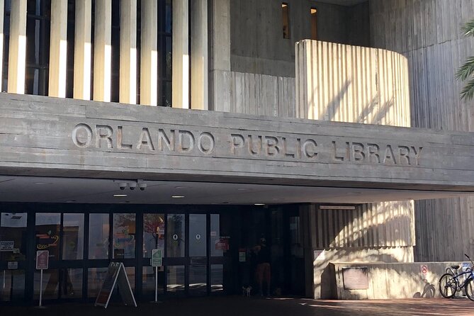 Orlando’s Historical Highlights: A Self-Guided Audio Tour - Lake Eola Park and the lake itself