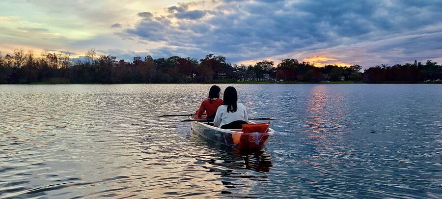 Orlando: Sunset Clear Kayak or Paddleboard in Paradise Tour - Why Lake Ivanhoe makes a good sunset setting