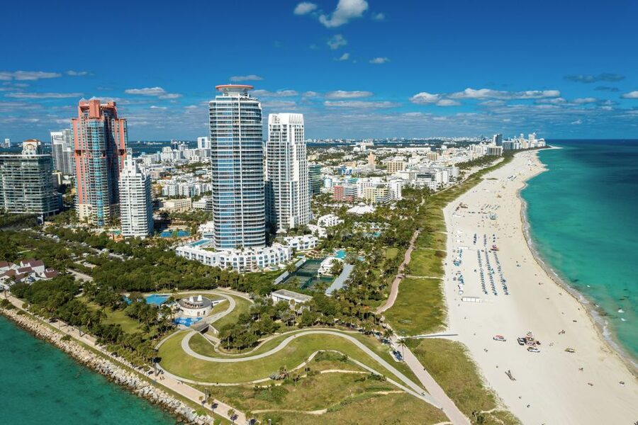 Orlando to Miami Shuttle: One-Way Trip - Who should book this Orlando to Miami ride