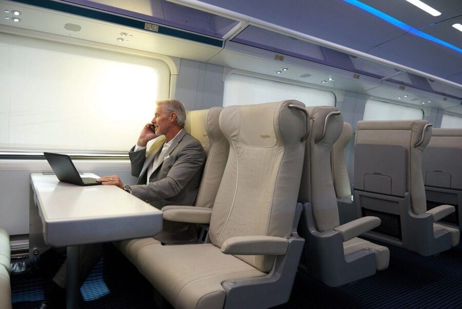 Orlando: Train Transfer to Miami - Who should book this transfer?
