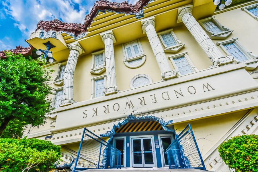 Orlando: WonderWorks All-Access Entry Ticket - The main exhibits: wind, earthquakes, bubbles, and space