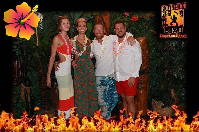 Polynesian Fire Luau in Orlando - Arriving at 6:00 pm for the lei greeting