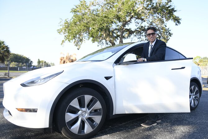 Port Canaveral to Orlando Airport MCO Luxury Sedan - Arriving at Orlando International Airport