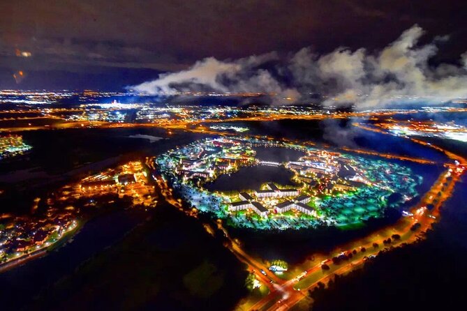Private Helicopter After-hours 48 Miles Tour Theme Parks&Downtown - The pilot commentary and the feel of the flight