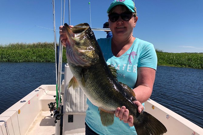 Private Orlando Fishing Charter on Butler Chain of Lakes (4, 6, 8, or 12-Hours) - What comes with the boat, and what you still need