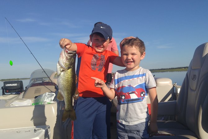 Private Pontoon Fishing Charter on Lake Tohopekaliga in FL - Big Toho Marina: where the morning starts