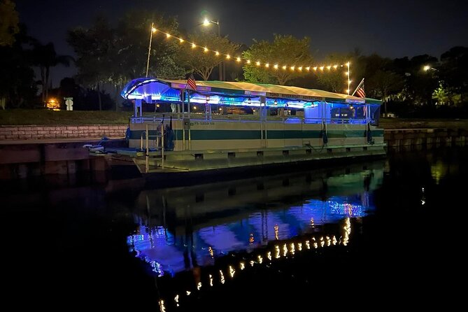 Riverboat Sunset Cruise in St Cloud - Accessibility and comfort on the water
