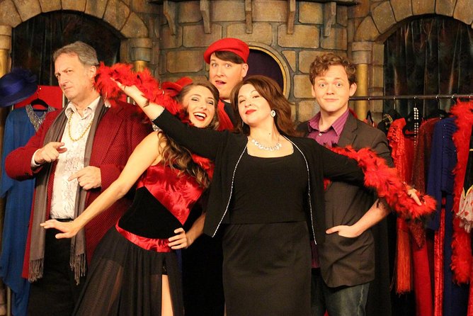 Sleuth's Mystery Dinner Show, Orlando - A comic murder mystery on International Drive