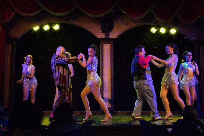 Teatro Martini Dinner Show in Orlando - Circus, comedy magic, and acrobatics