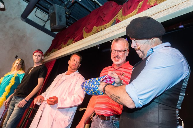 The Outta Control Magic Dinner Show in Orlando - The magic and comedy performance